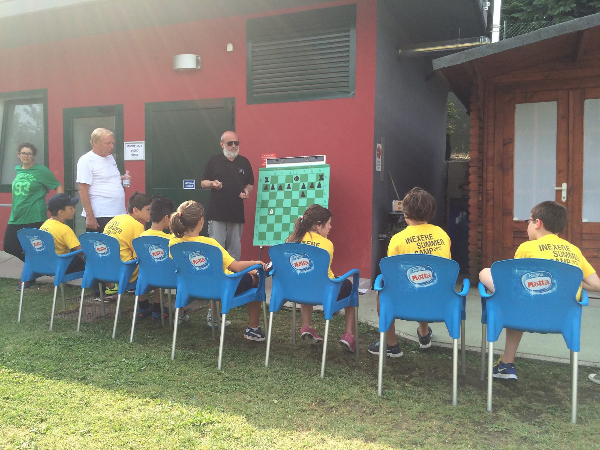 bimbi a scuola scacchi-3