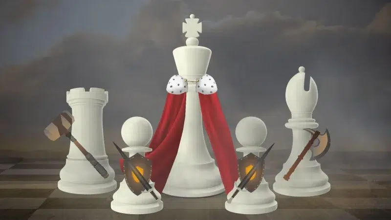 Un'immagine stilizzata di un re degli scacchi con una corona e un mantello, circondato da pedoni e una torre, tutti equipaggiati con armi.